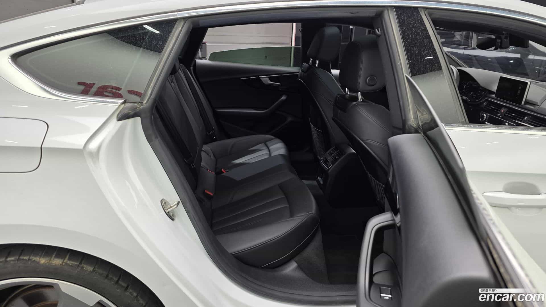 A5 Audi 2019.8-OPTION-016