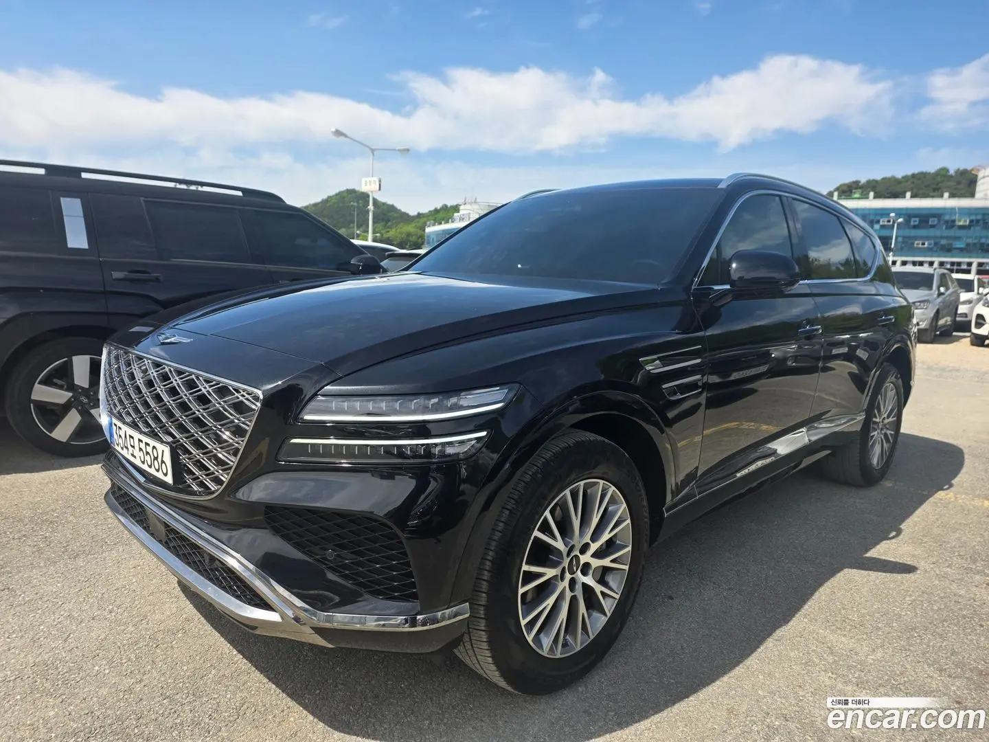 Main__Slider__Photo:GV80 Genesis 2023.10-0