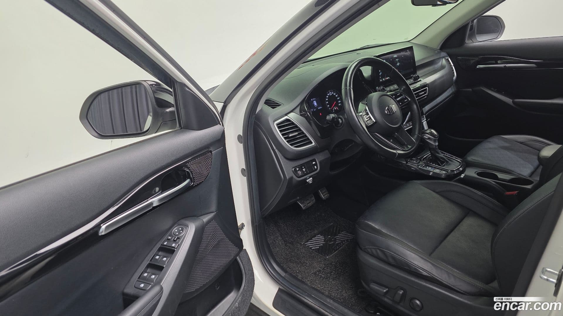 Main__Slider__Photo:Seltos Kia 2020.9-10