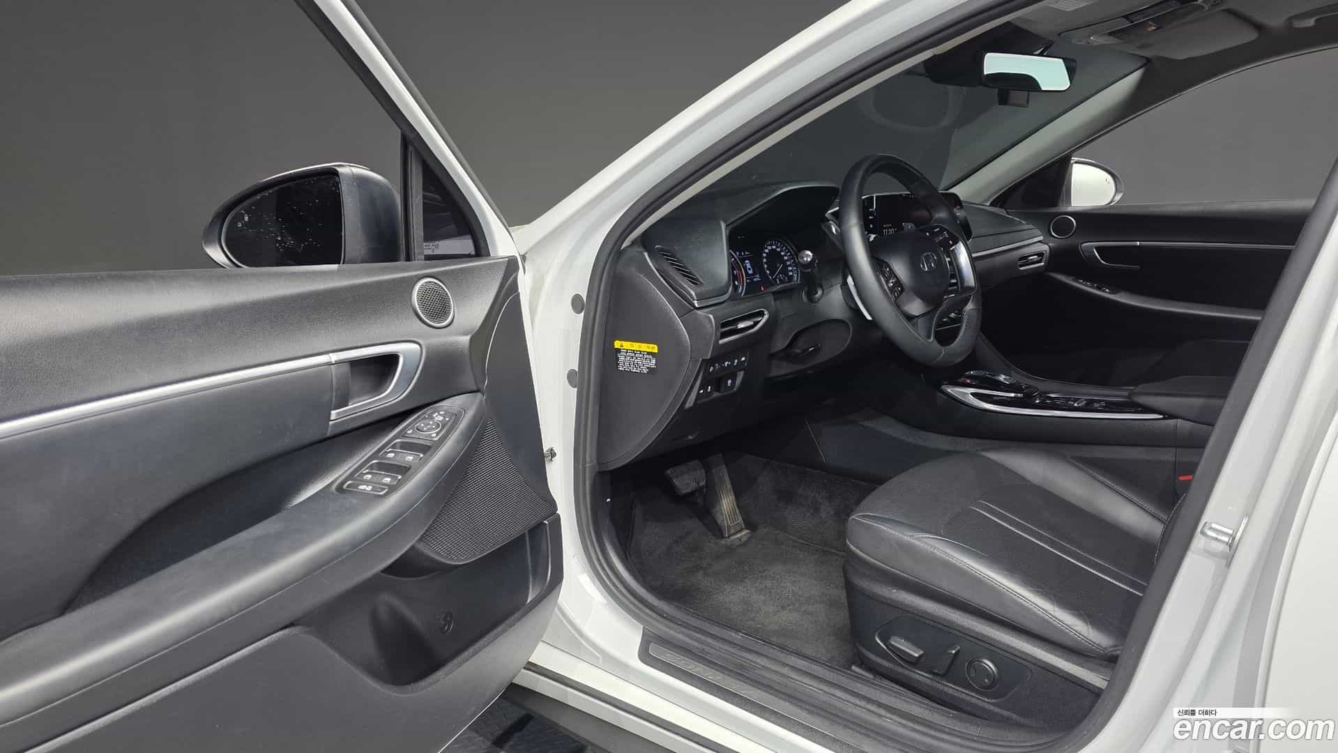 Sonata Hyundai 2020.0-INNER-010