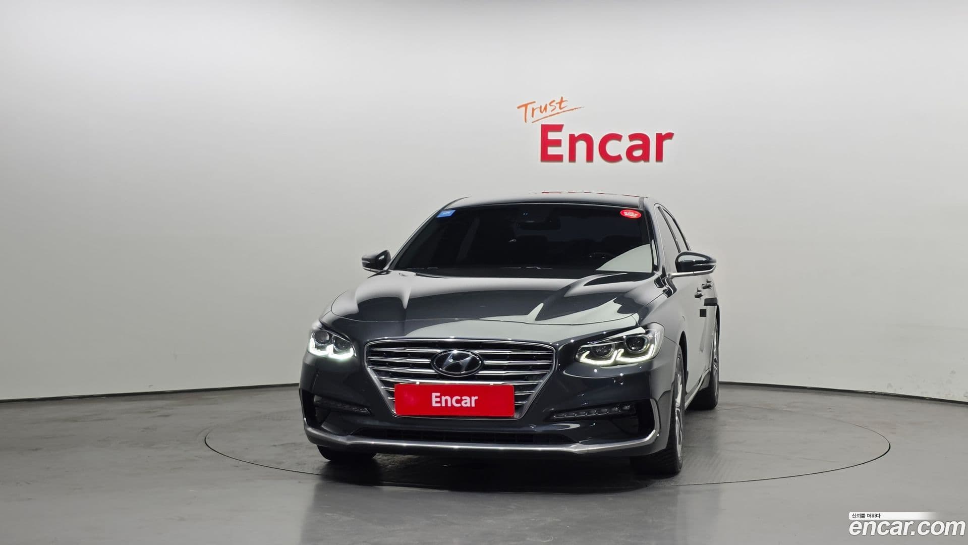 Main__Slider__Photo:Grandeur Hyundai 2018.5-2