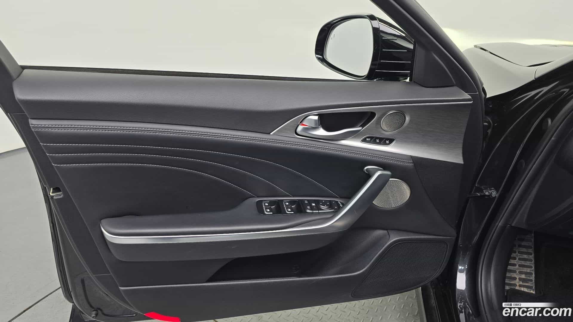 Stinger Kia 2021.2-INNER-034