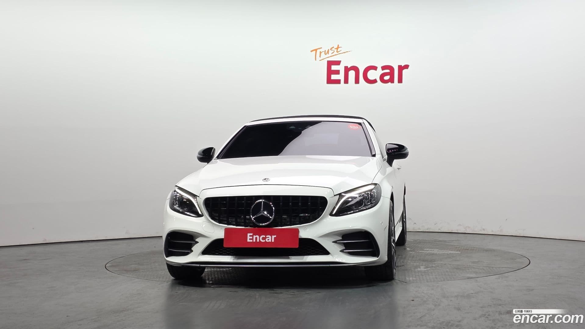 Main__Slider__Photo:C-Class Mercedes-Benz 2019.11-2