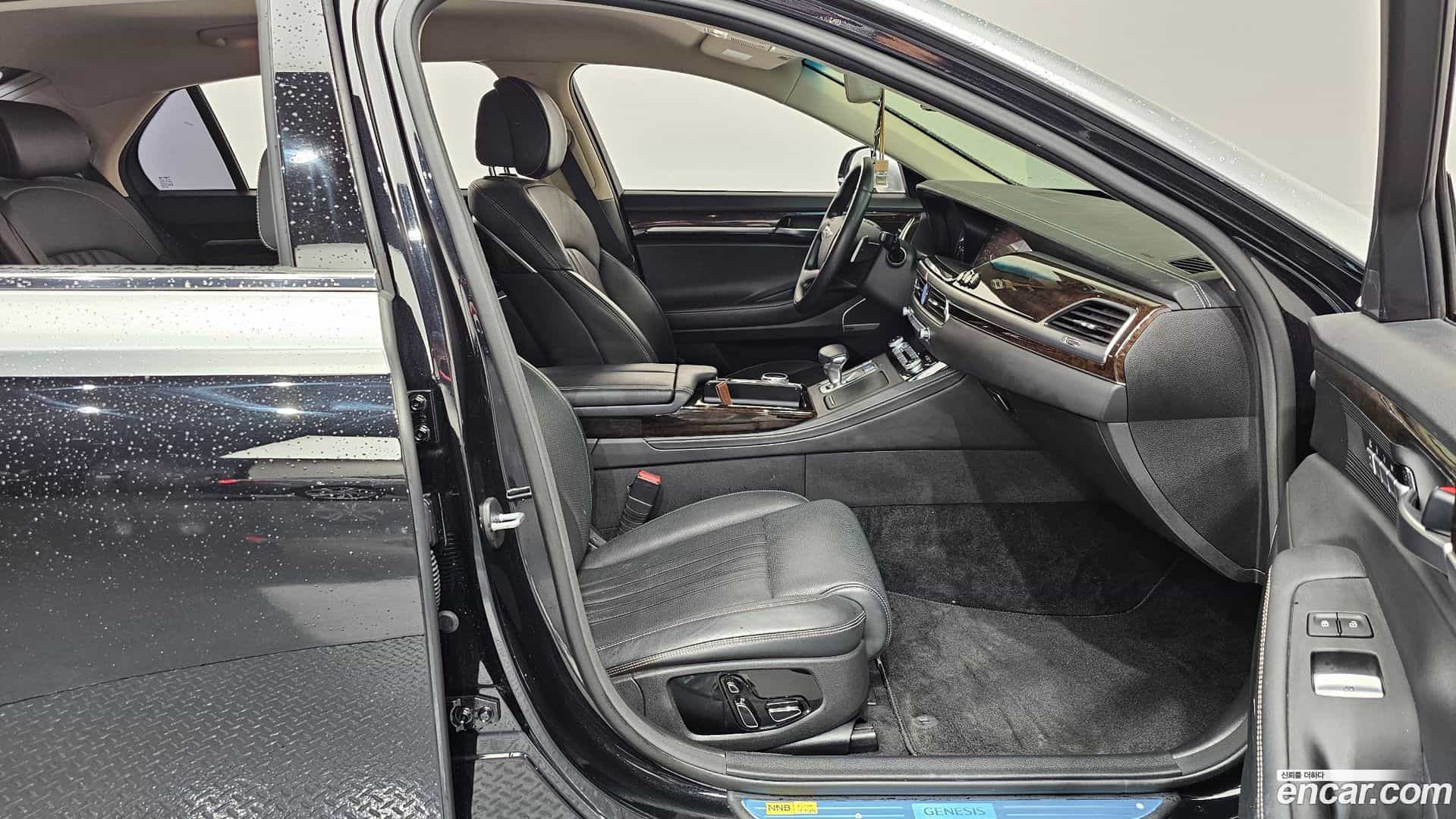 G90 Genesis 2019.10-INNER-036