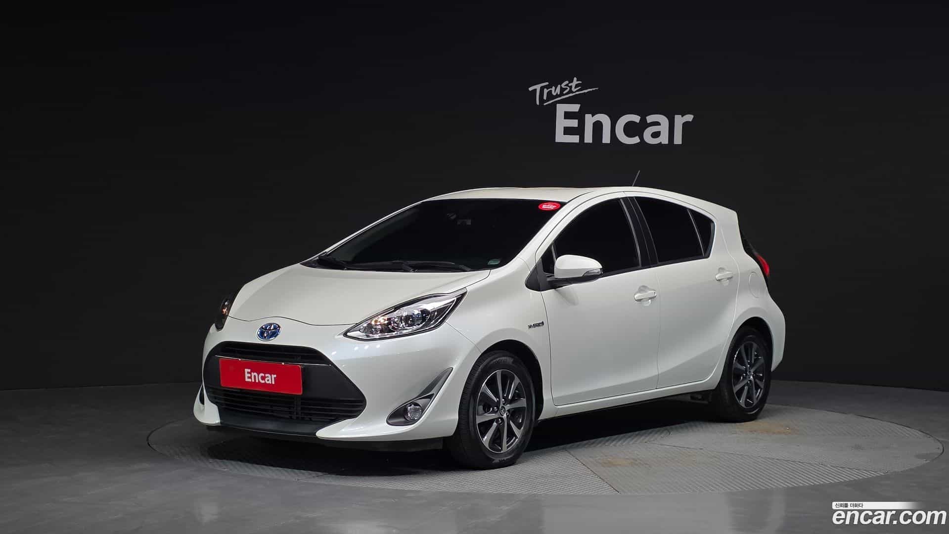 Prius Toyota 2019.4-OUTER-001