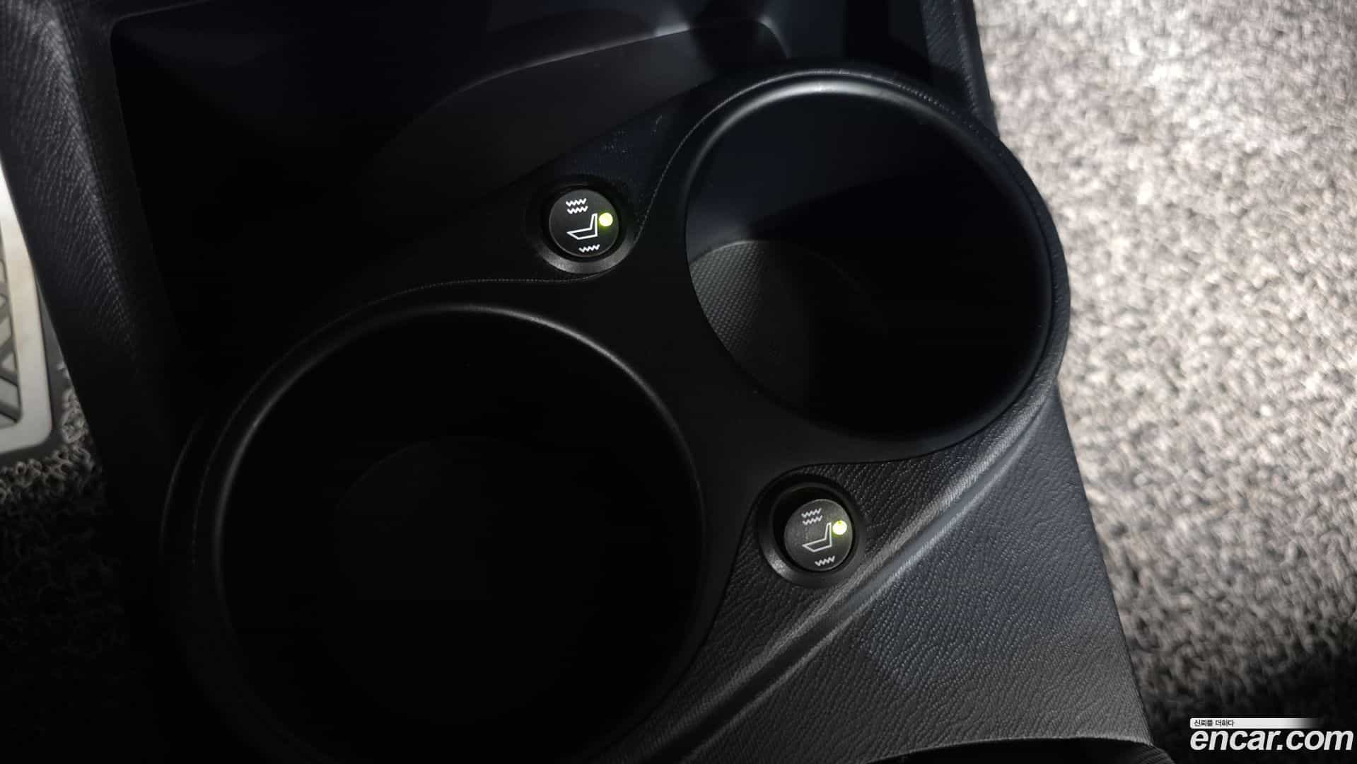 Prius Toyota 2019.4-OPTION-042