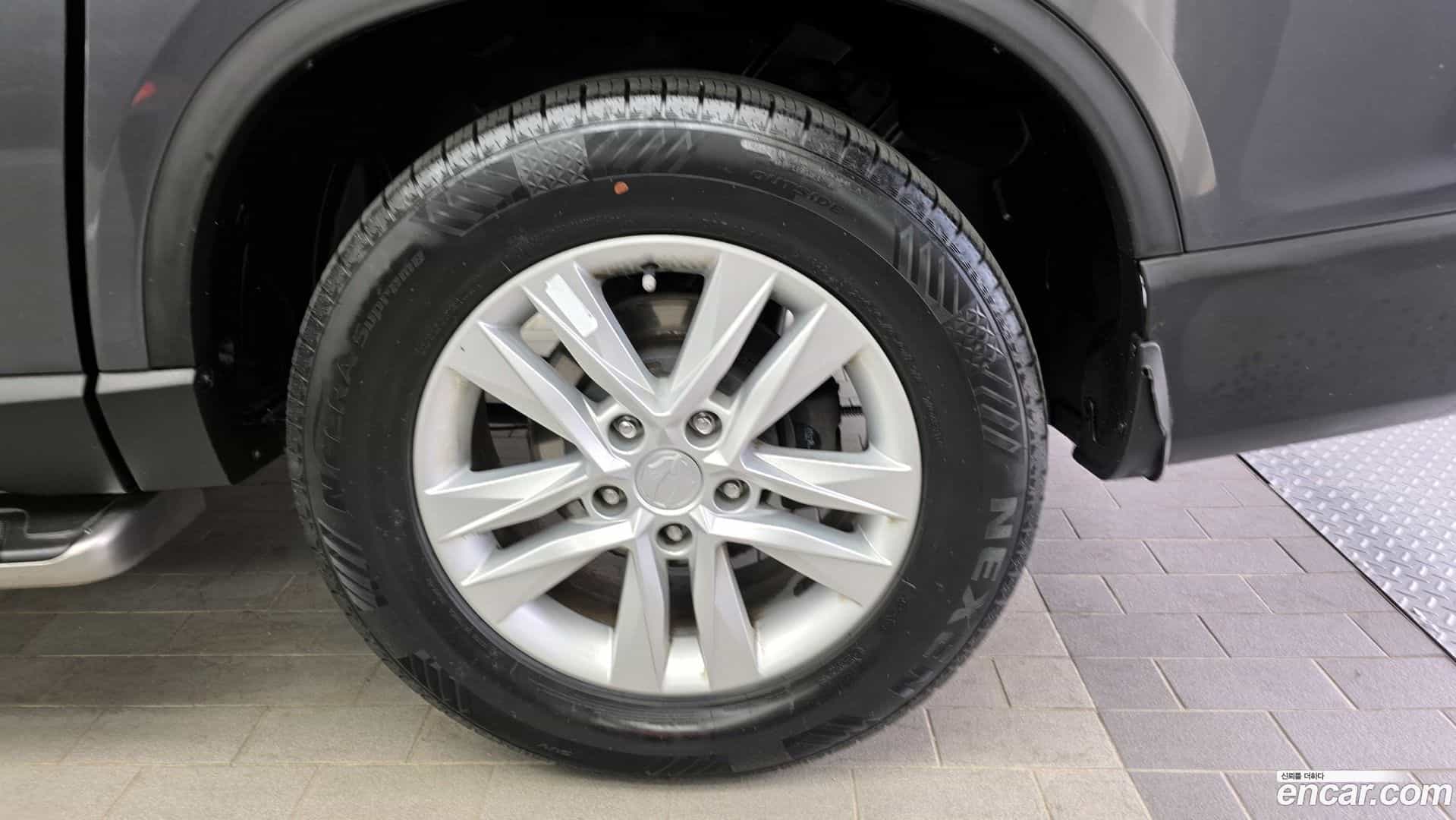 Rexton KG Mobility 2018.0-OUTER-031
