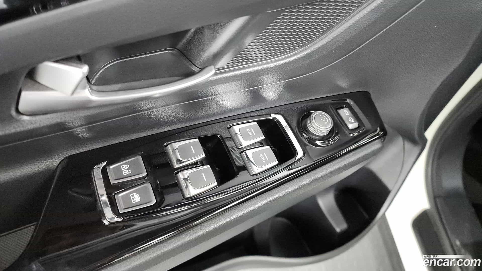 KORANDO KG Mobility 2022.1-OPTION-042