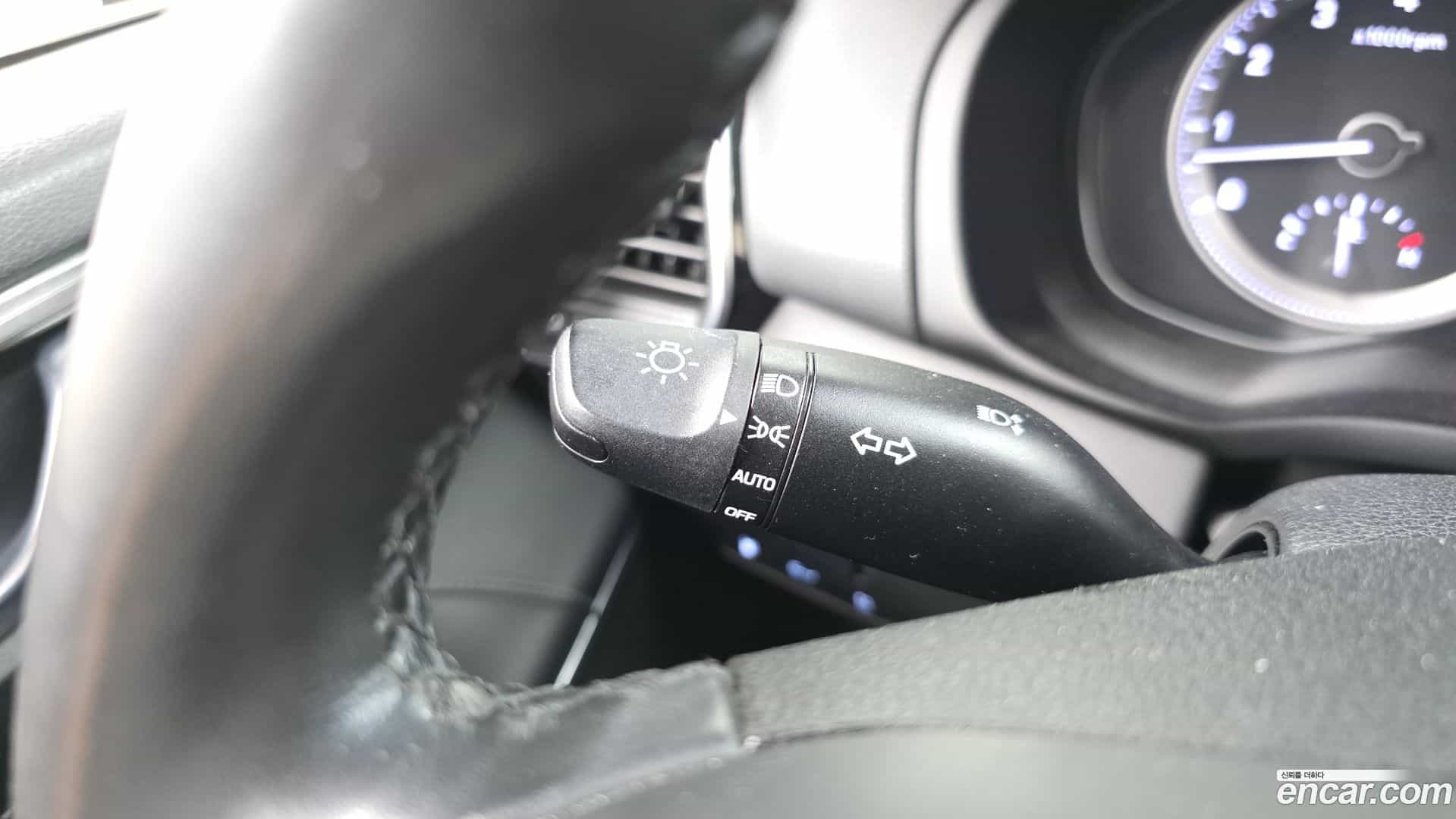 Grandeur Hyundai 2017.2-OPTION-048