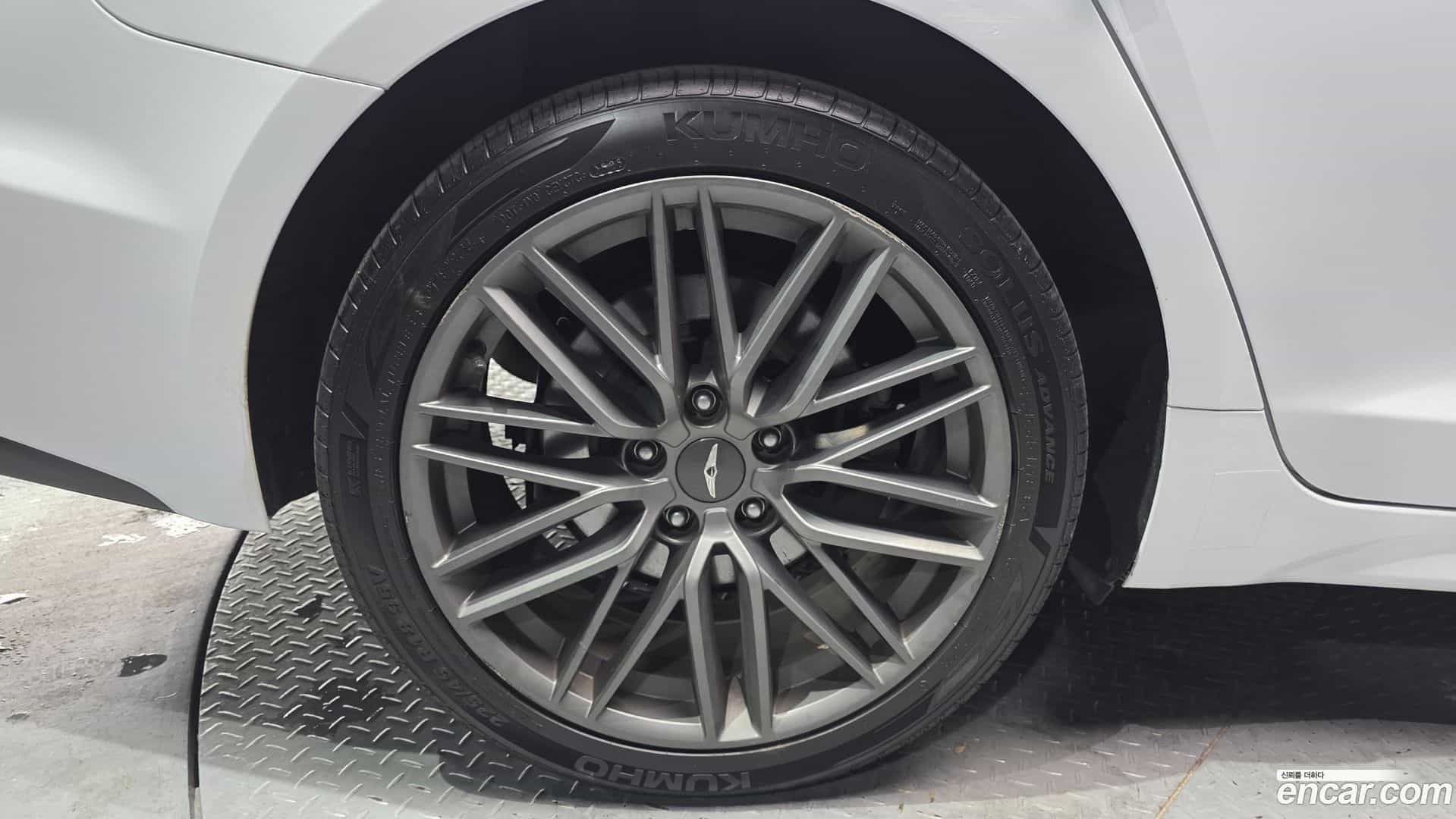 G70 Genesis 2018.2-OUTER-005