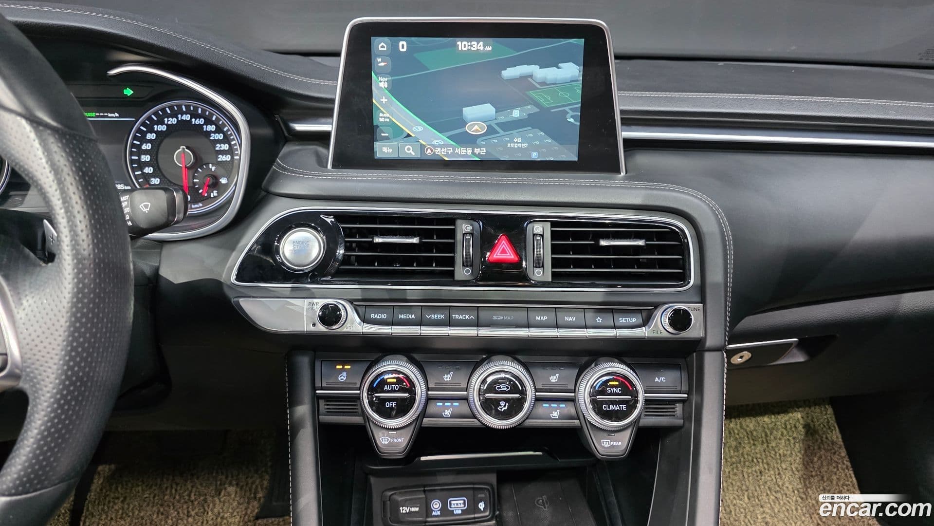 Main__Slider__Photo:G70 Genesis 2018.2-13