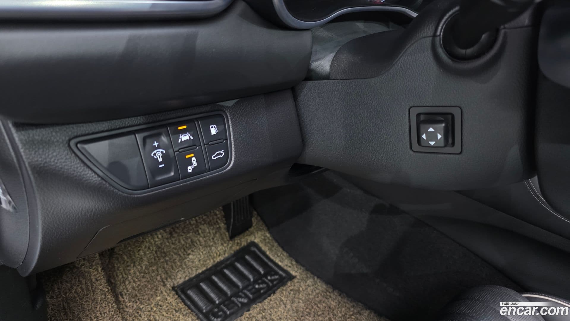 Main__Slider__Photo:G70 Genesis 2018.2-16