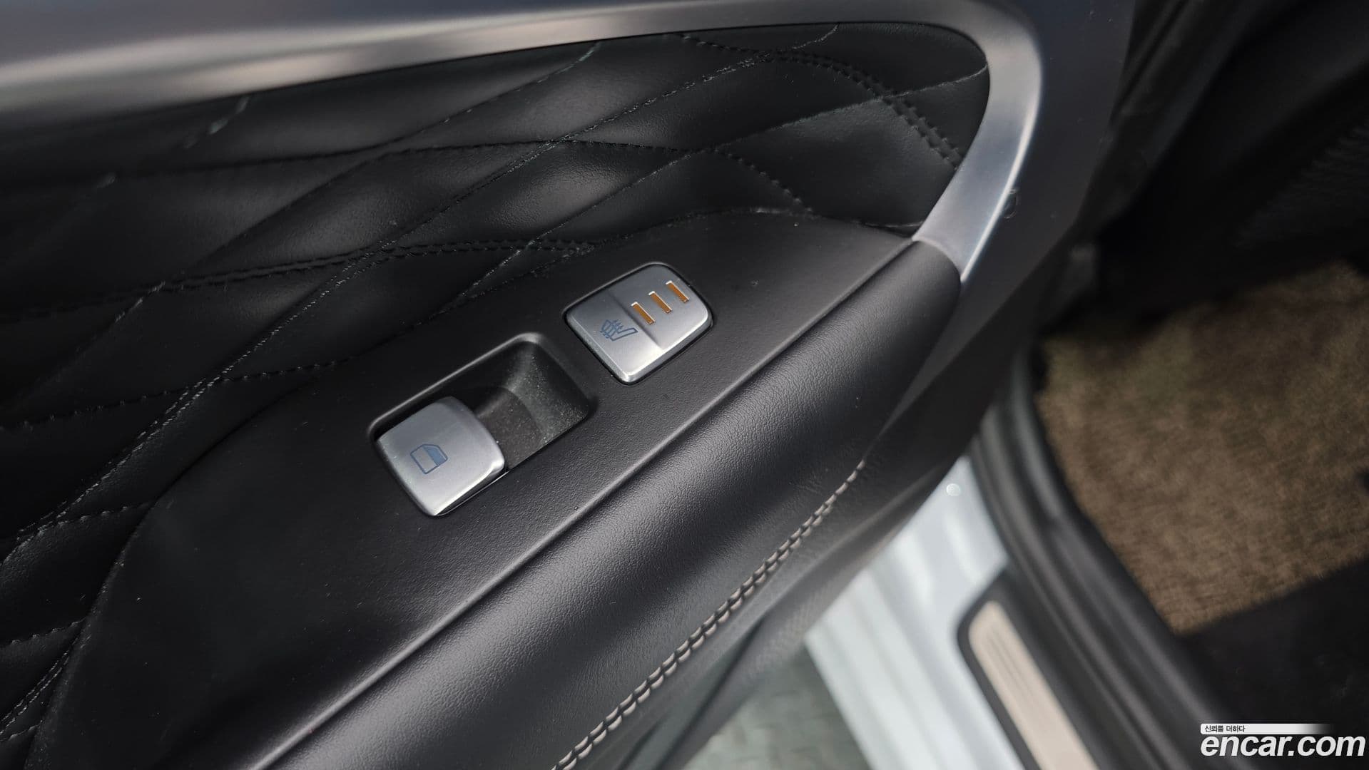 Main__Slider__Photo:G70 Genesis 2018.2-17