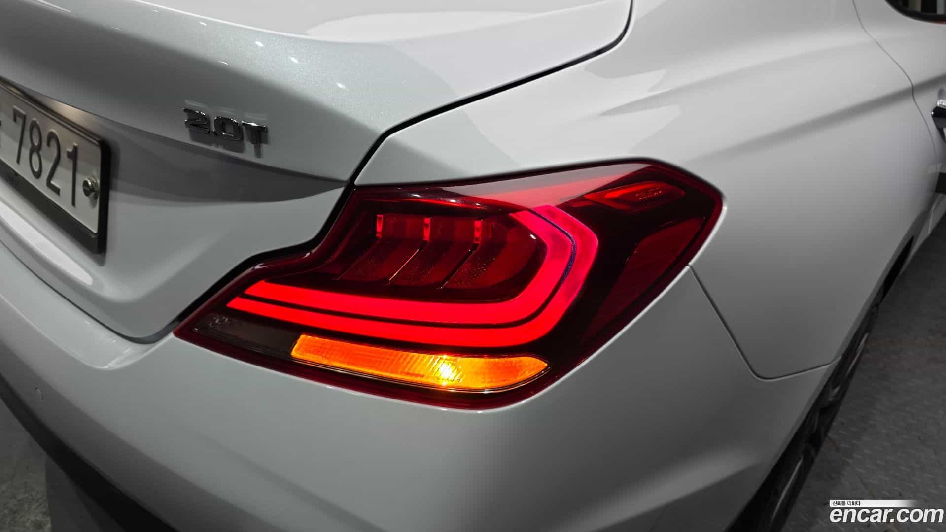 G70 Genesis 2018.2-OUTER-033