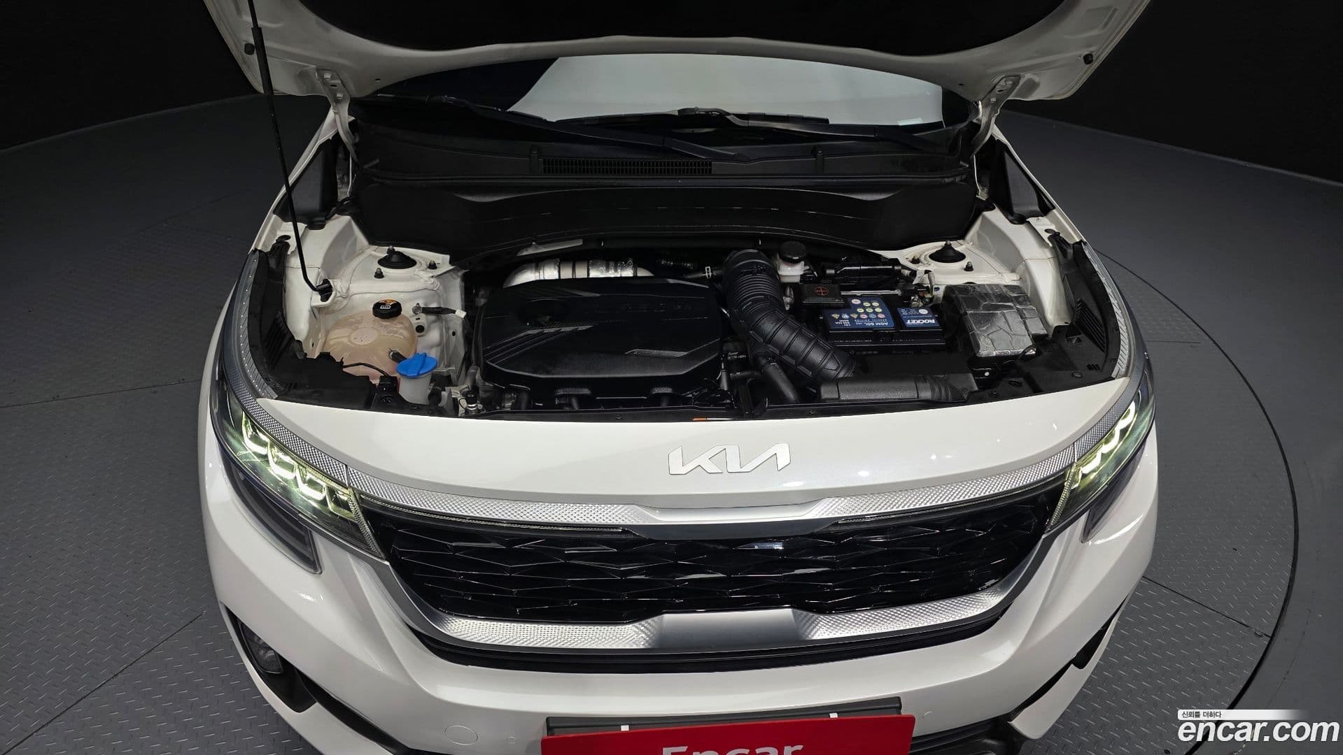 Main__Slider__Photo:Seltos Kia 2022.2-5