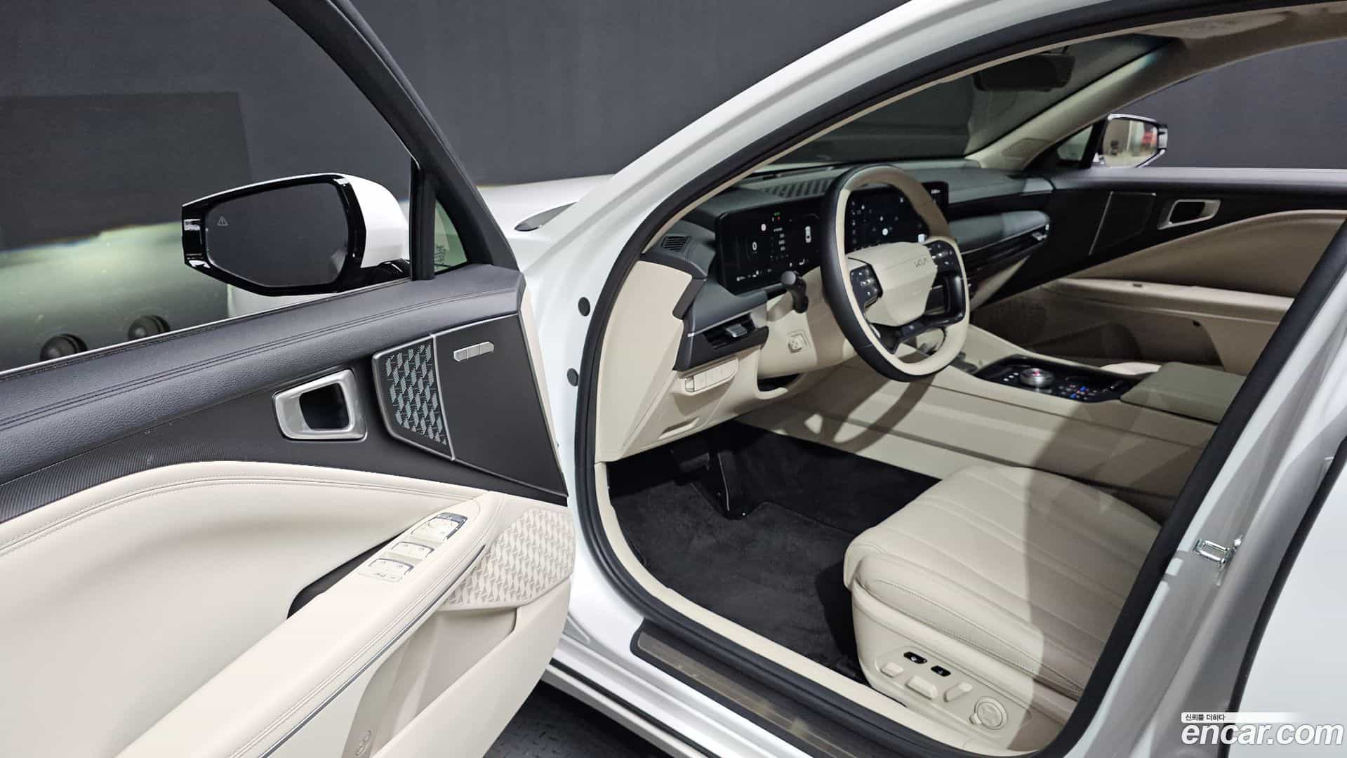K8 Kia 2024.9-INNER-010