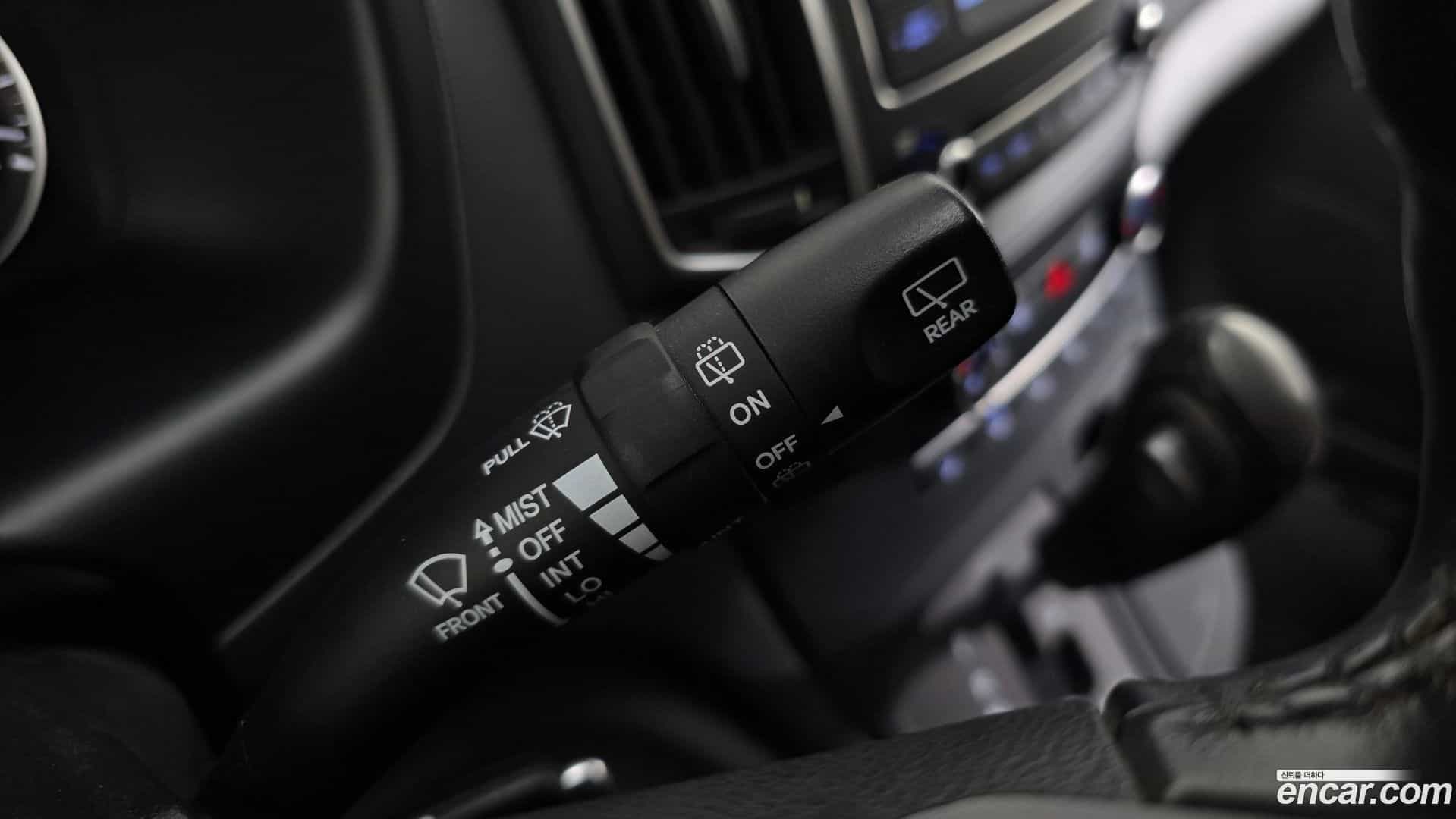 Starex Hyundai 2018.11-OPTION-023