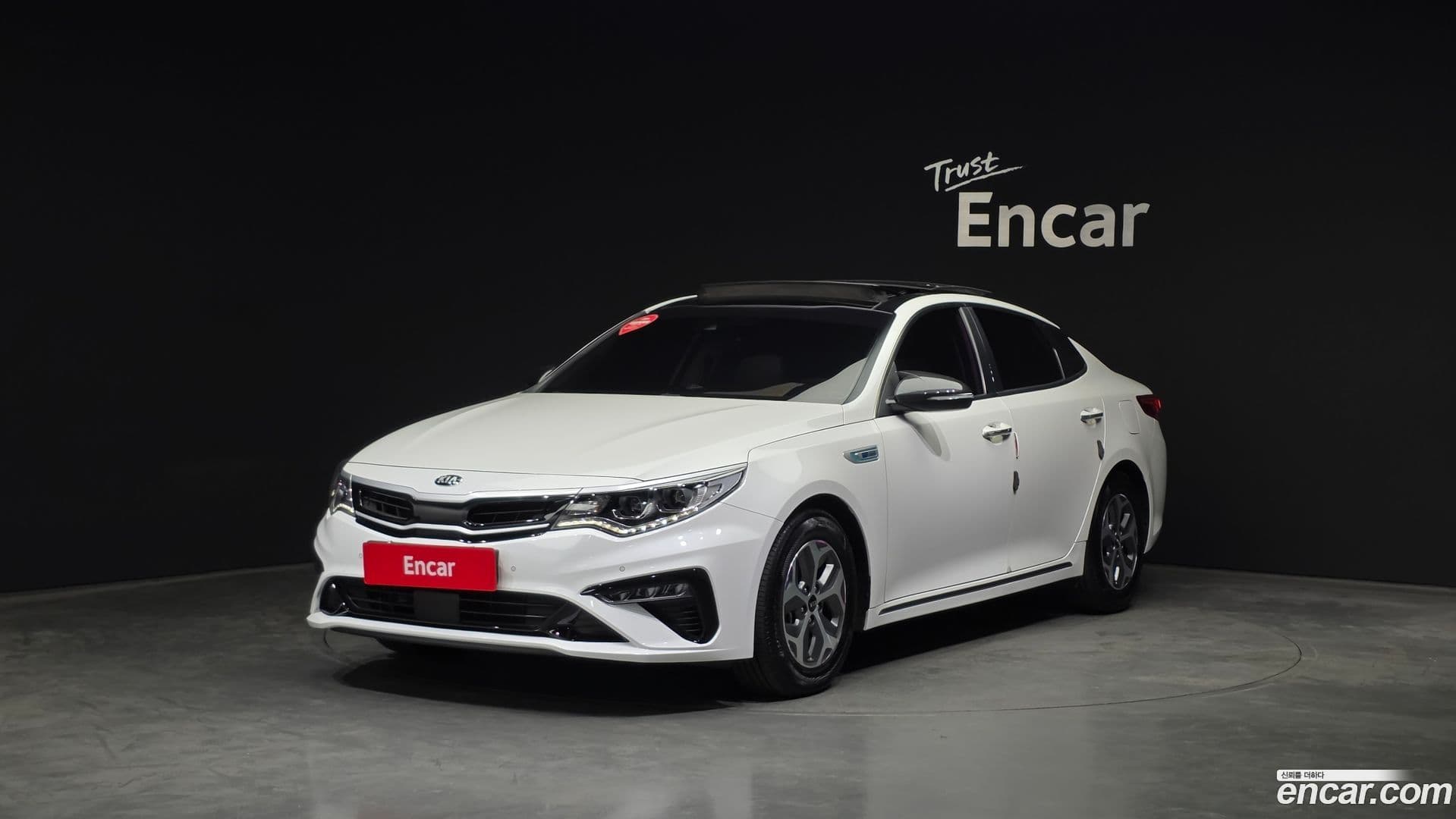 Main__Slider__Photo:K5 Kia 2019.0-0