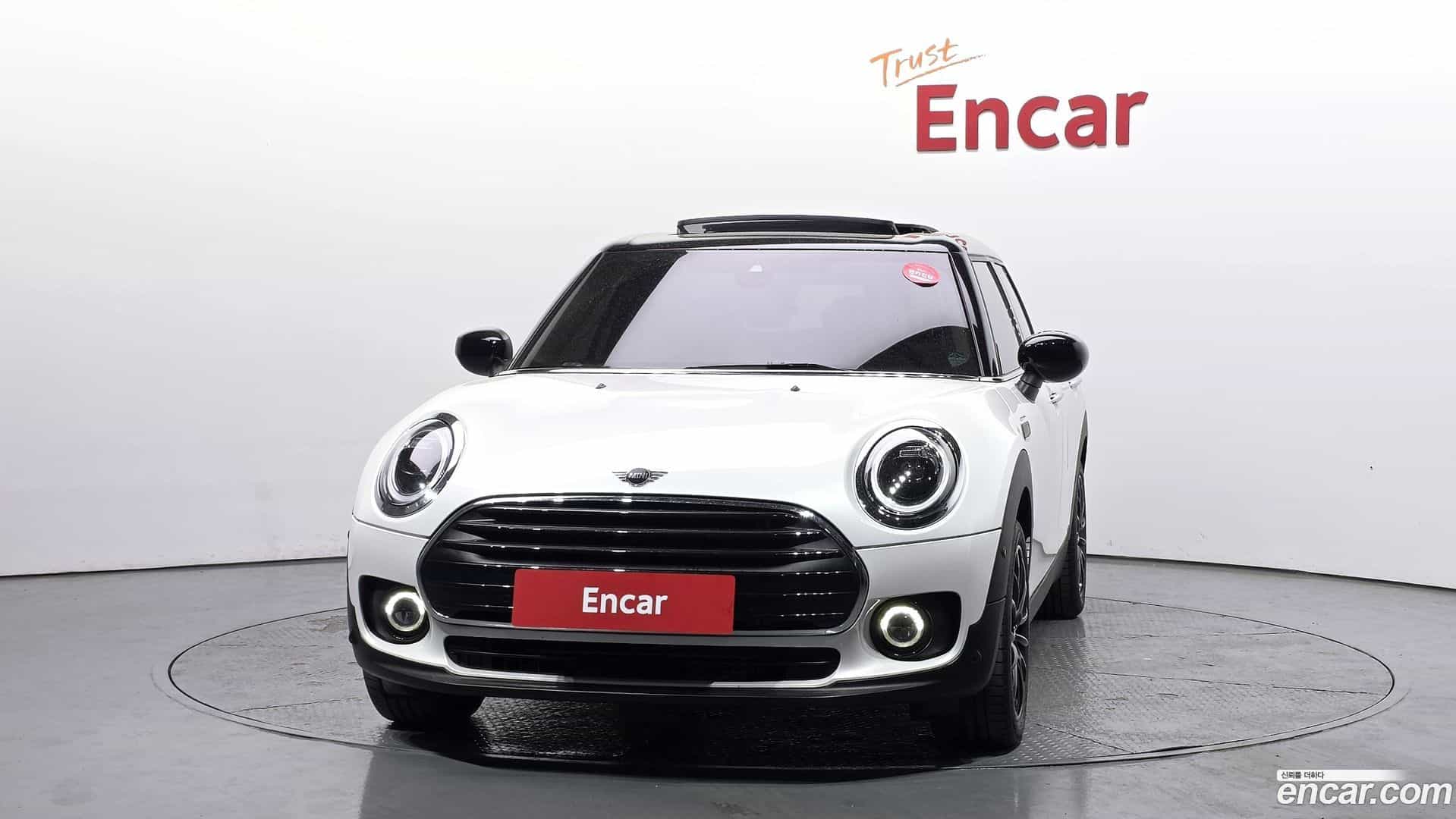 Clubman Mini 2023.10-OUTER-003