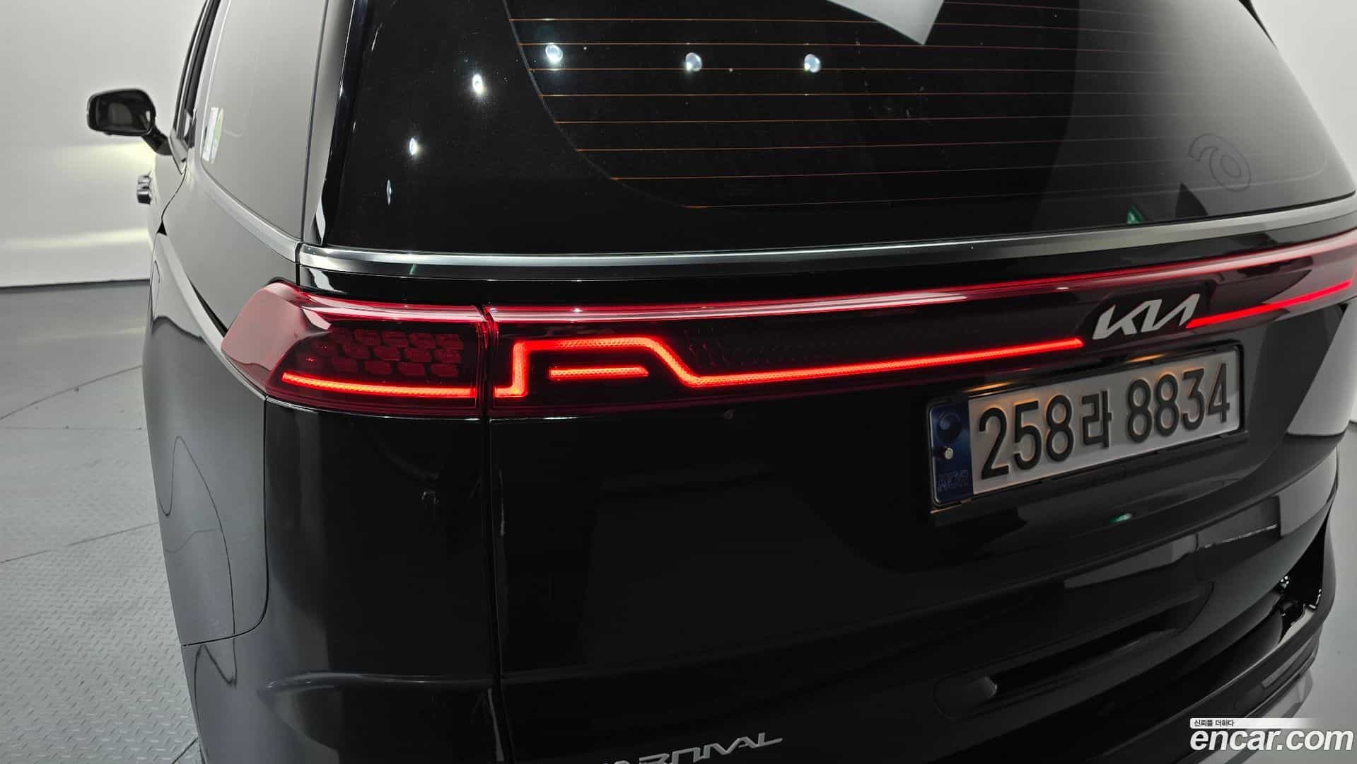 Canival Kia 2023.1-OUTER-033