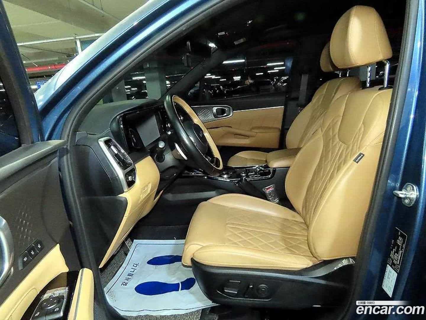 Sorento Kia 2021.6-OUTER-005