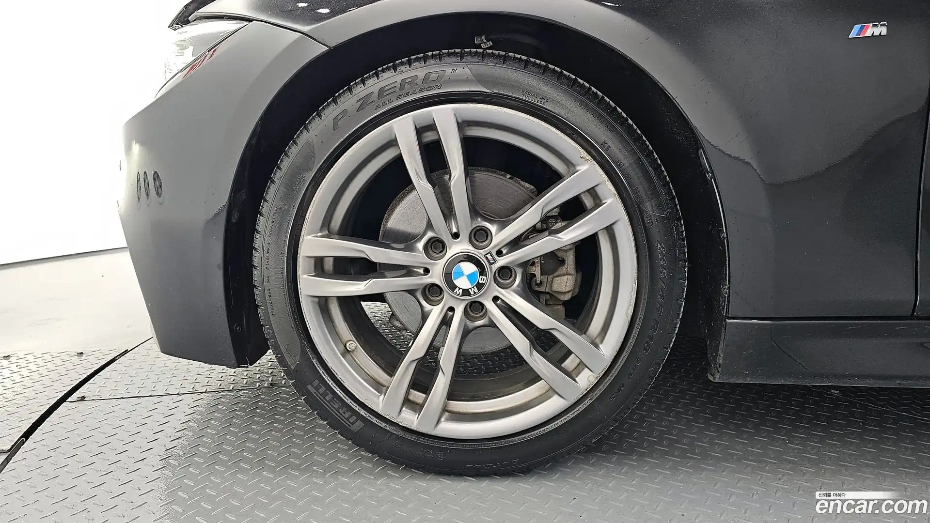3-Series BMW 2018.10-OUTER-005