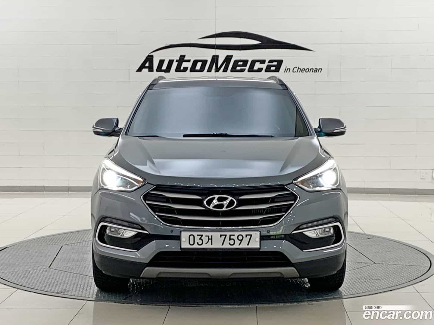 Santafe Hyundai 2017.4-OUTER-003