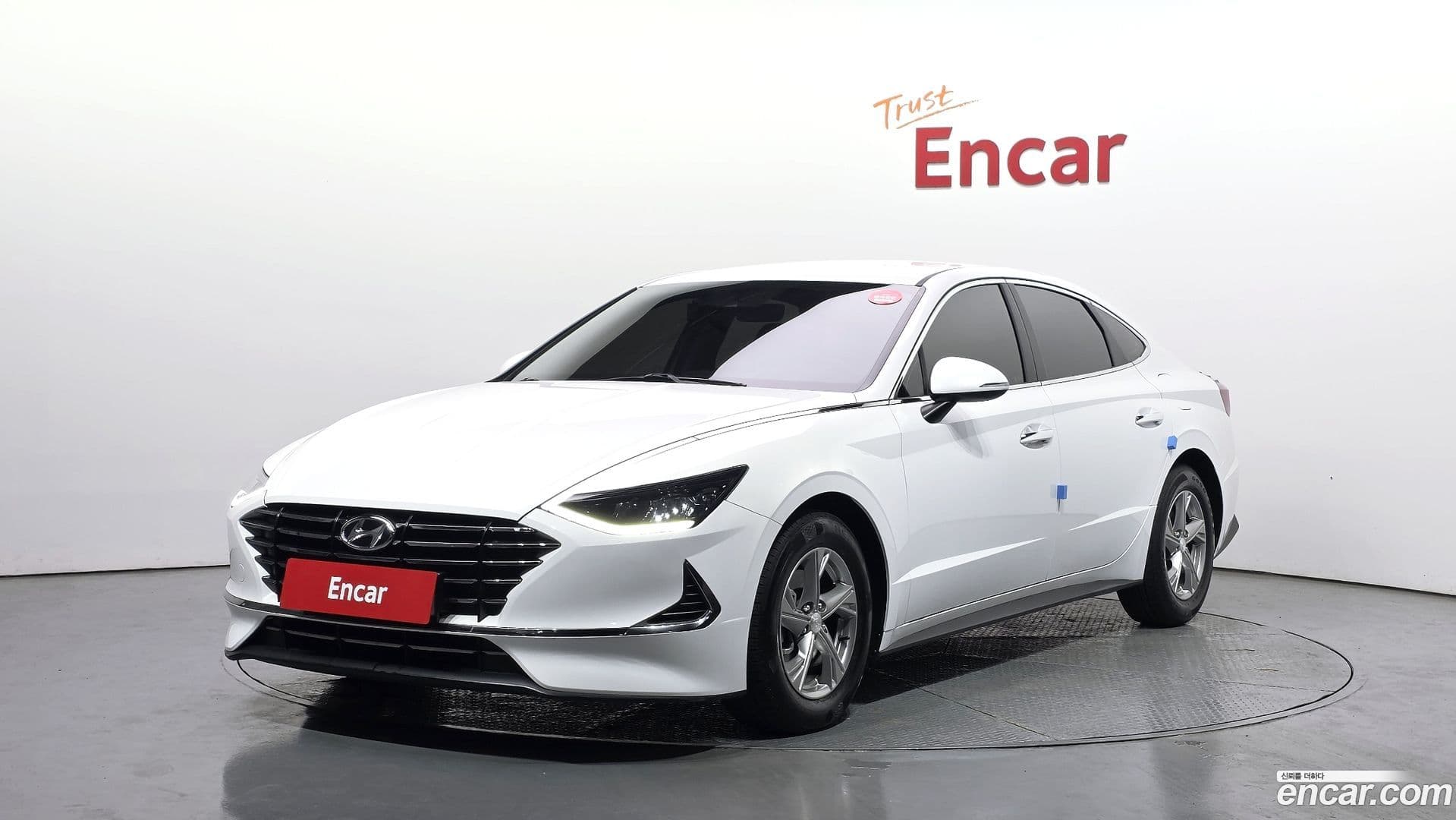 Main__Slider__Photo:Sonata Hyundai 2019.4-0
