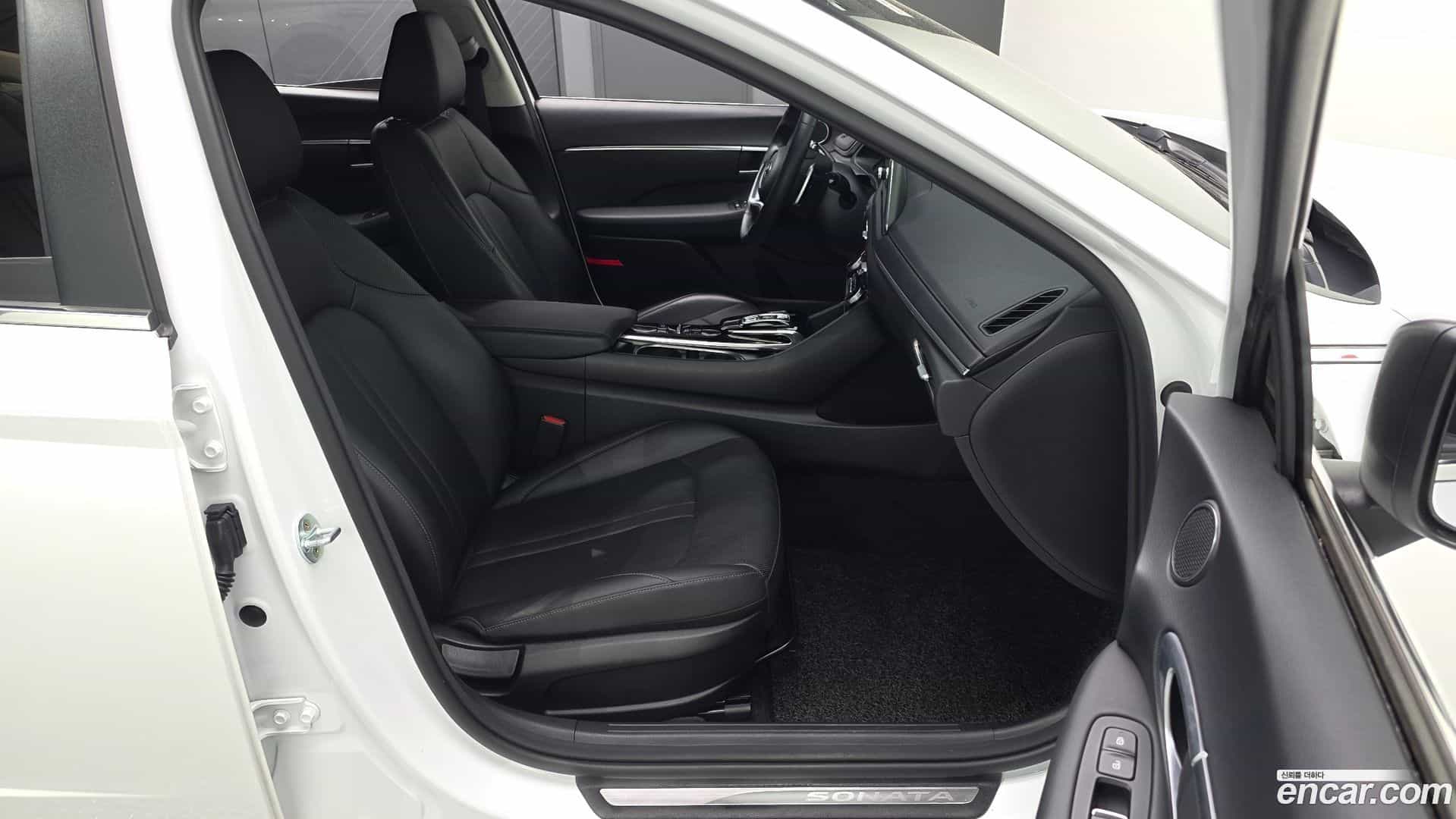 Sonata Hyundai 2019.4-OPTION-016