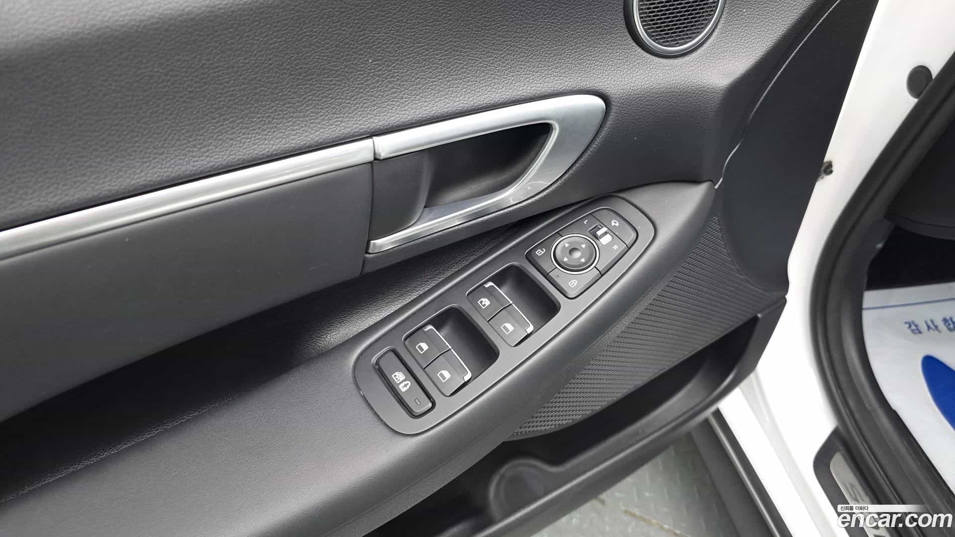 Sonata Hyundai 2019.4-OPTION-017