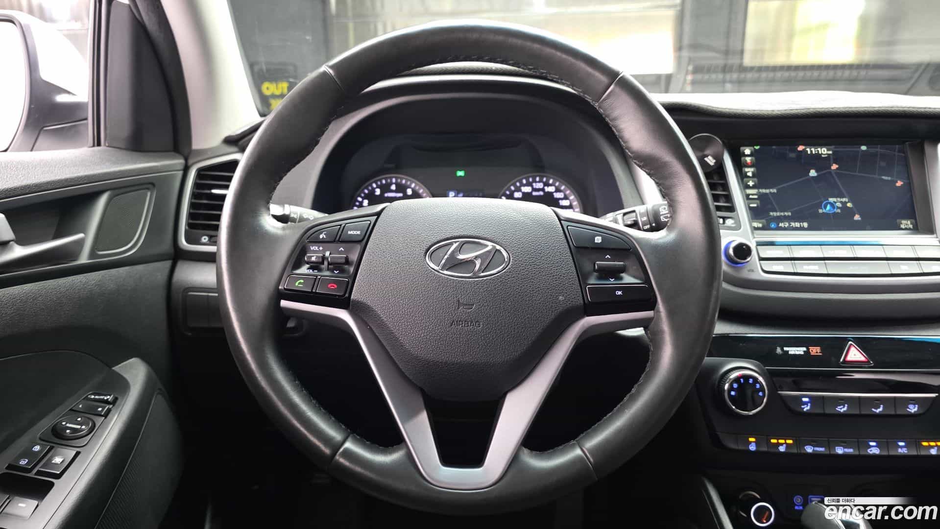 Tucson Hyundai 2017.6-OPTION-017