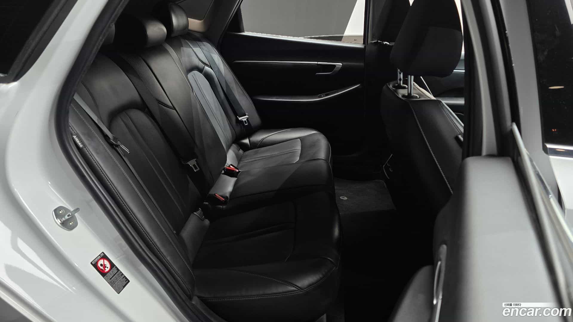 Sonata Hyundai 2022.6-OPTION-015