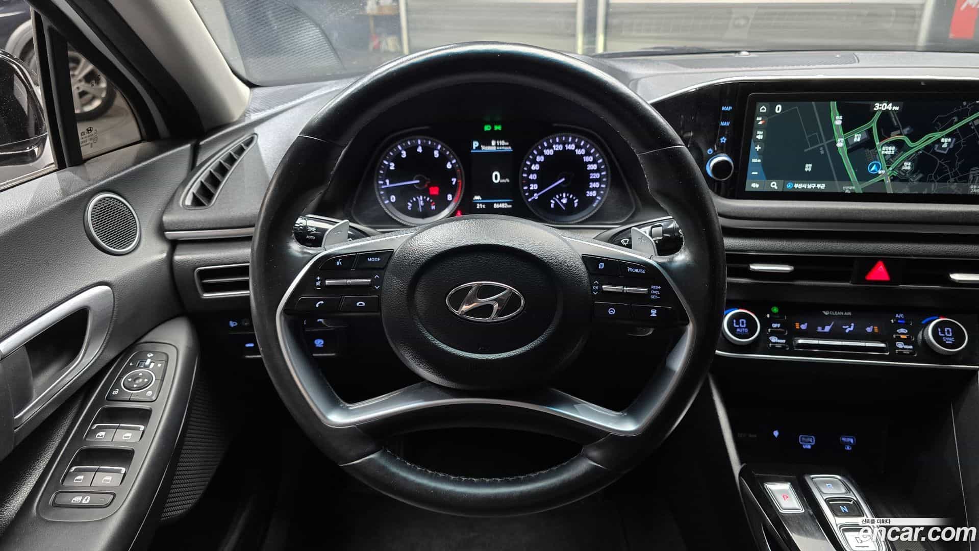 Sonata Hyundai 2022.6-OPTION-017