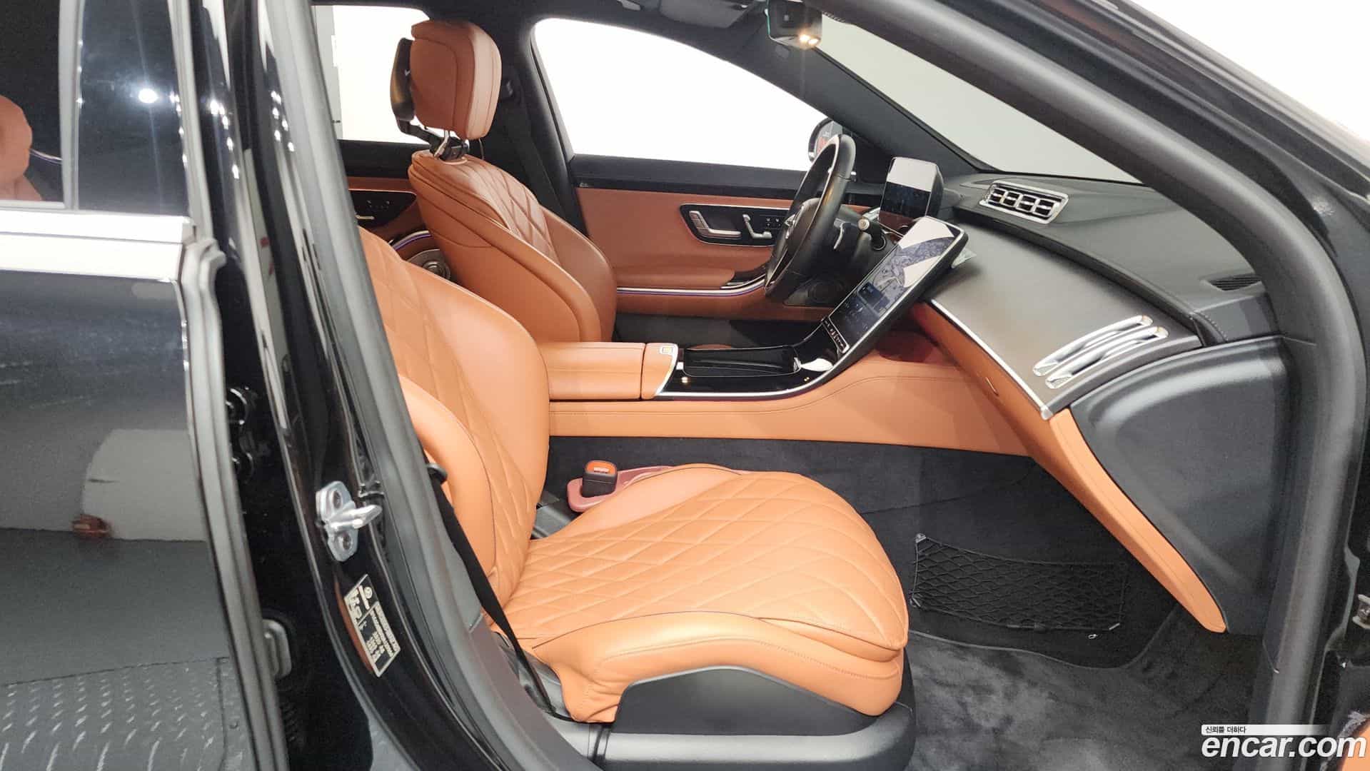 S-Class Mercedes-Benz 2022.4-INNER-036