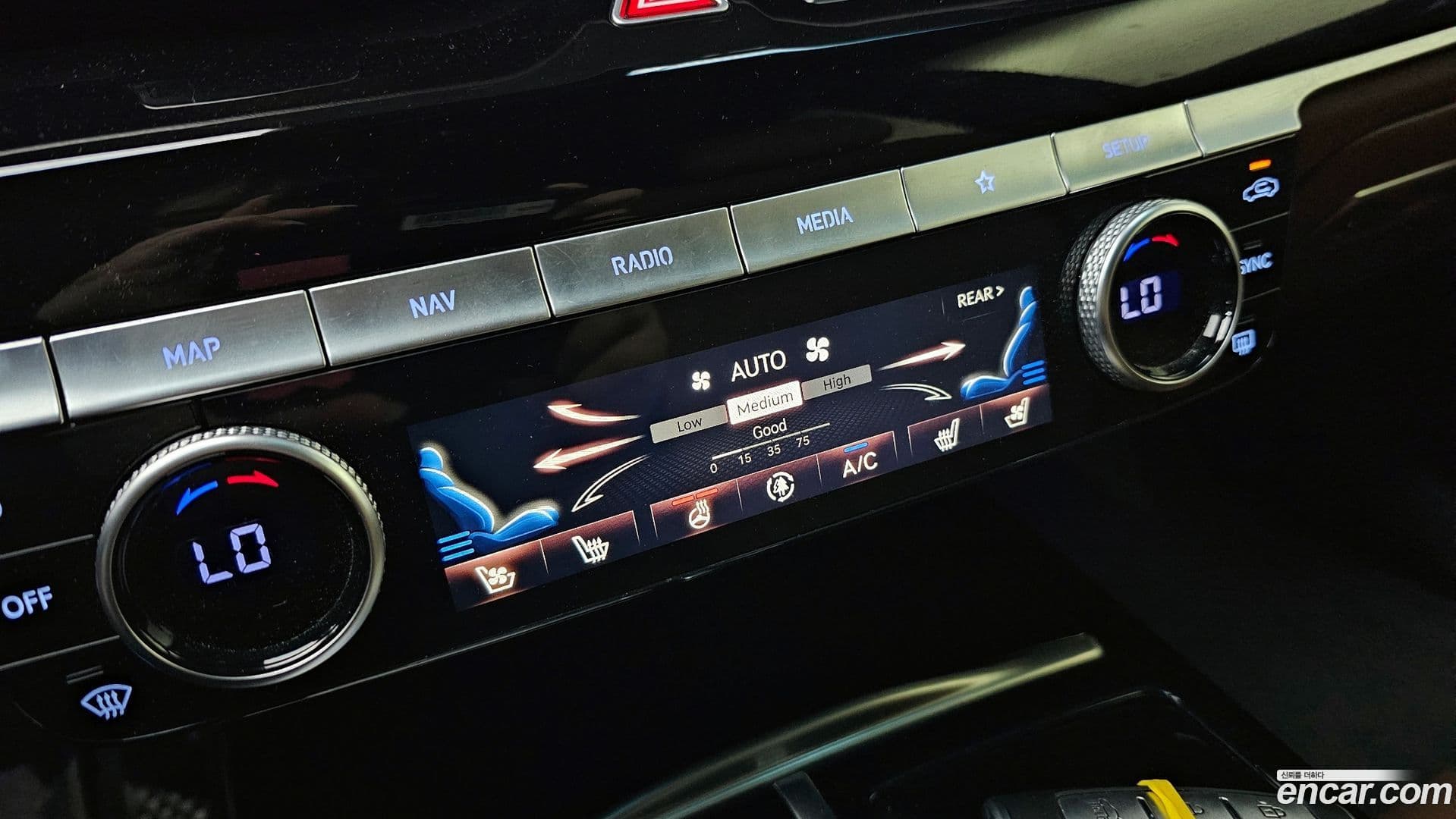 Main__Slider__Photo:G80 Genesis 2022.2-15