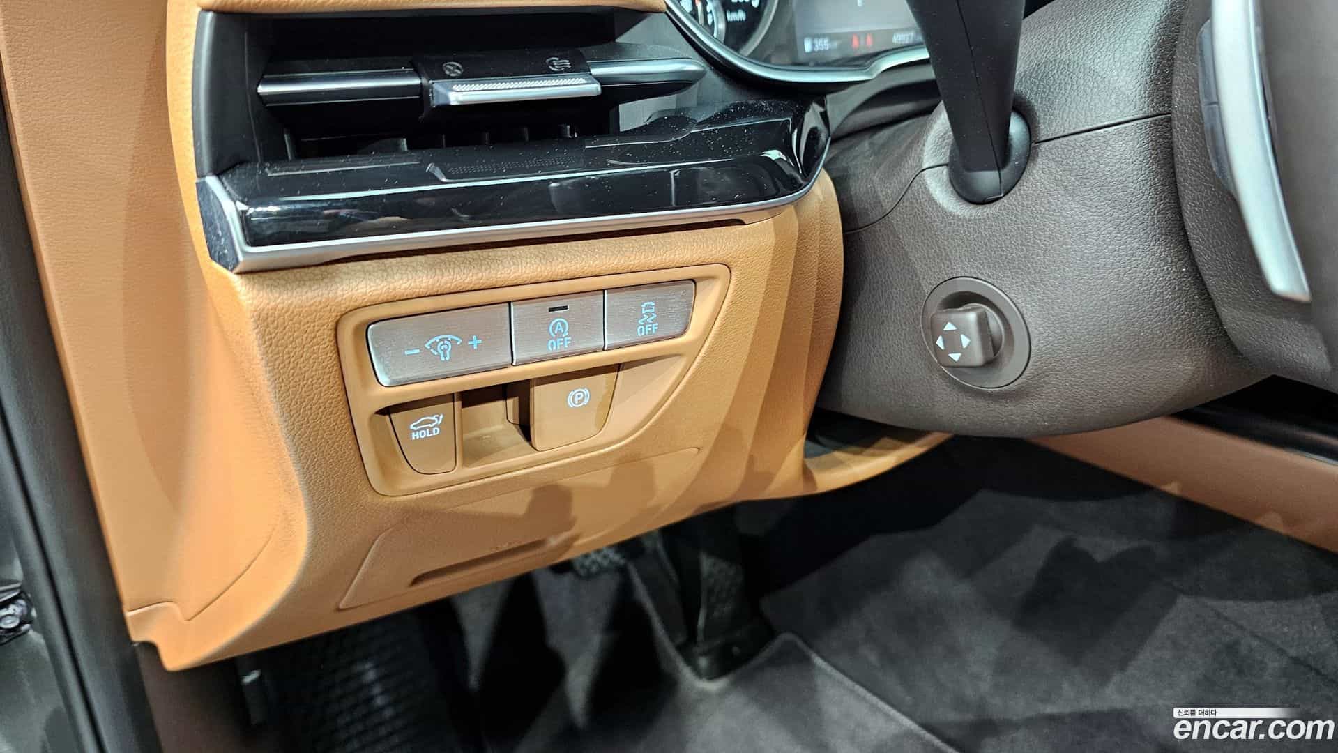 G80 Genesis 2022.2-OPTION-022