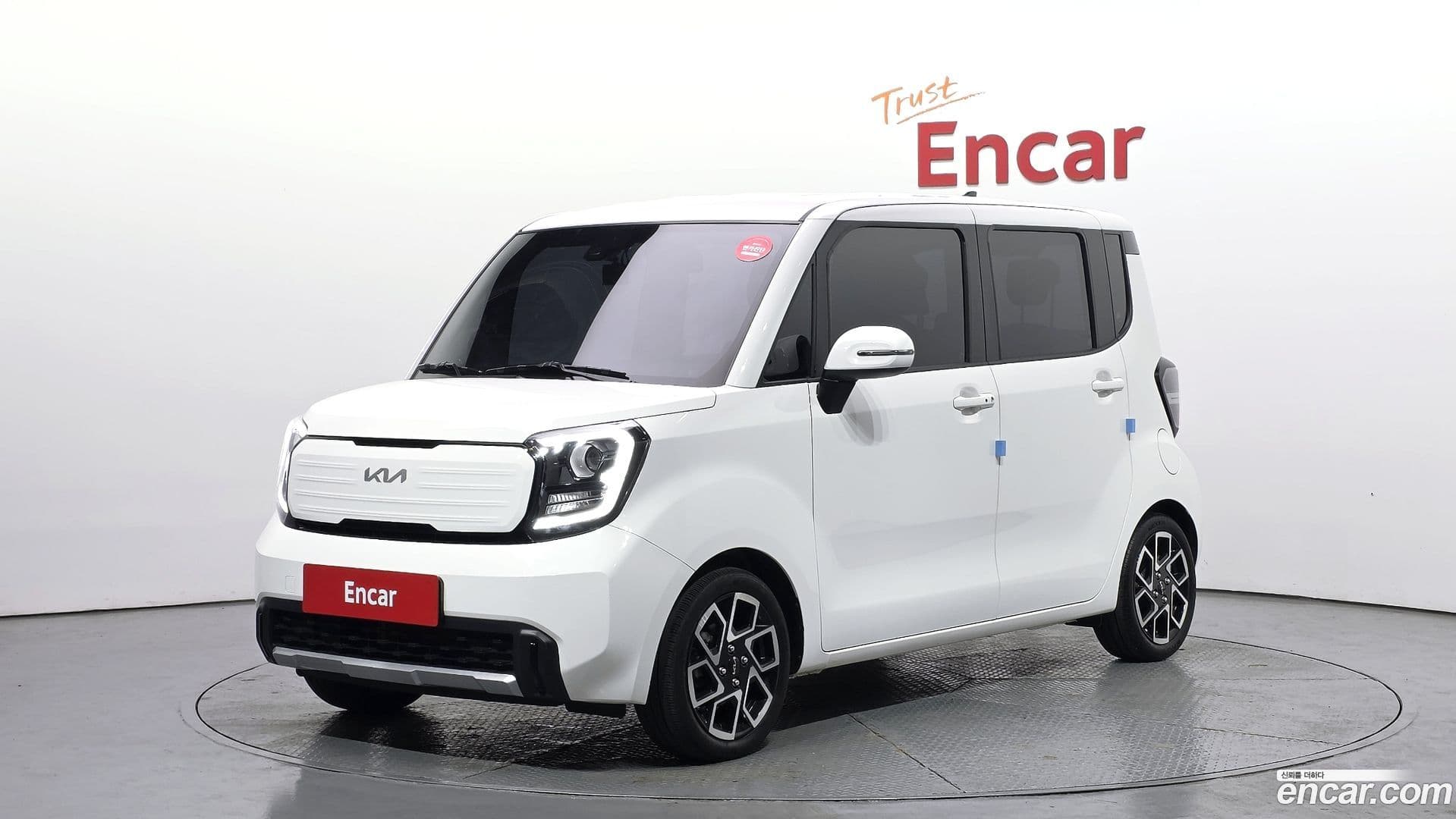 Main__Slider__Photo:RAY Kia 2024.7-0