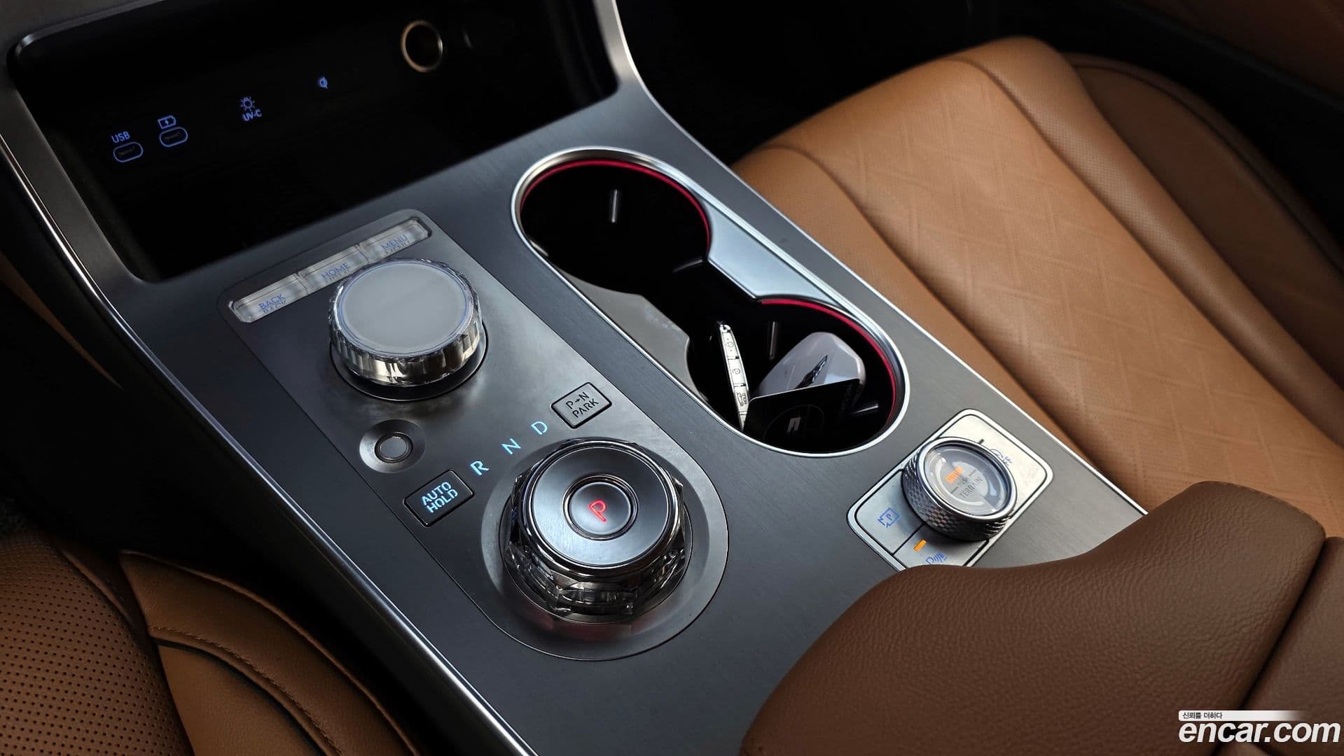 Main__Slider__Photo:GV80 Genesis 2024.1-8