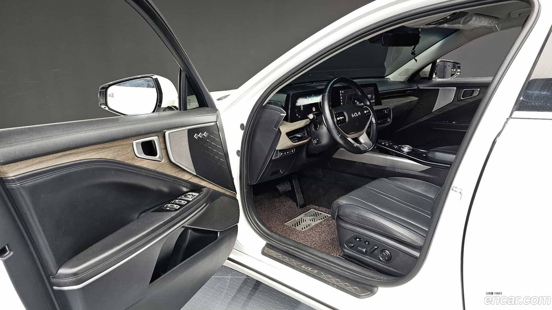 K8 Kia 2021.5-INNER-010