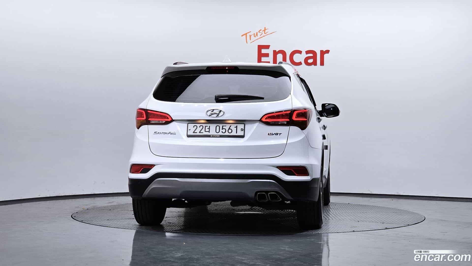 Santafe Hyundai 2016.8-OUTER-004