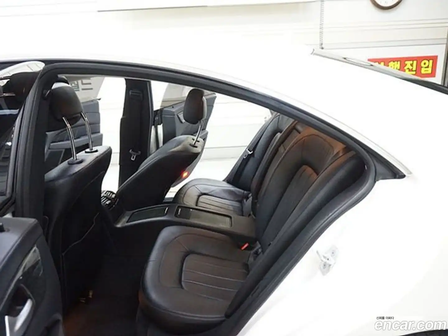CLS-Class Mercedes-Benz 2017.2-OUTER-003