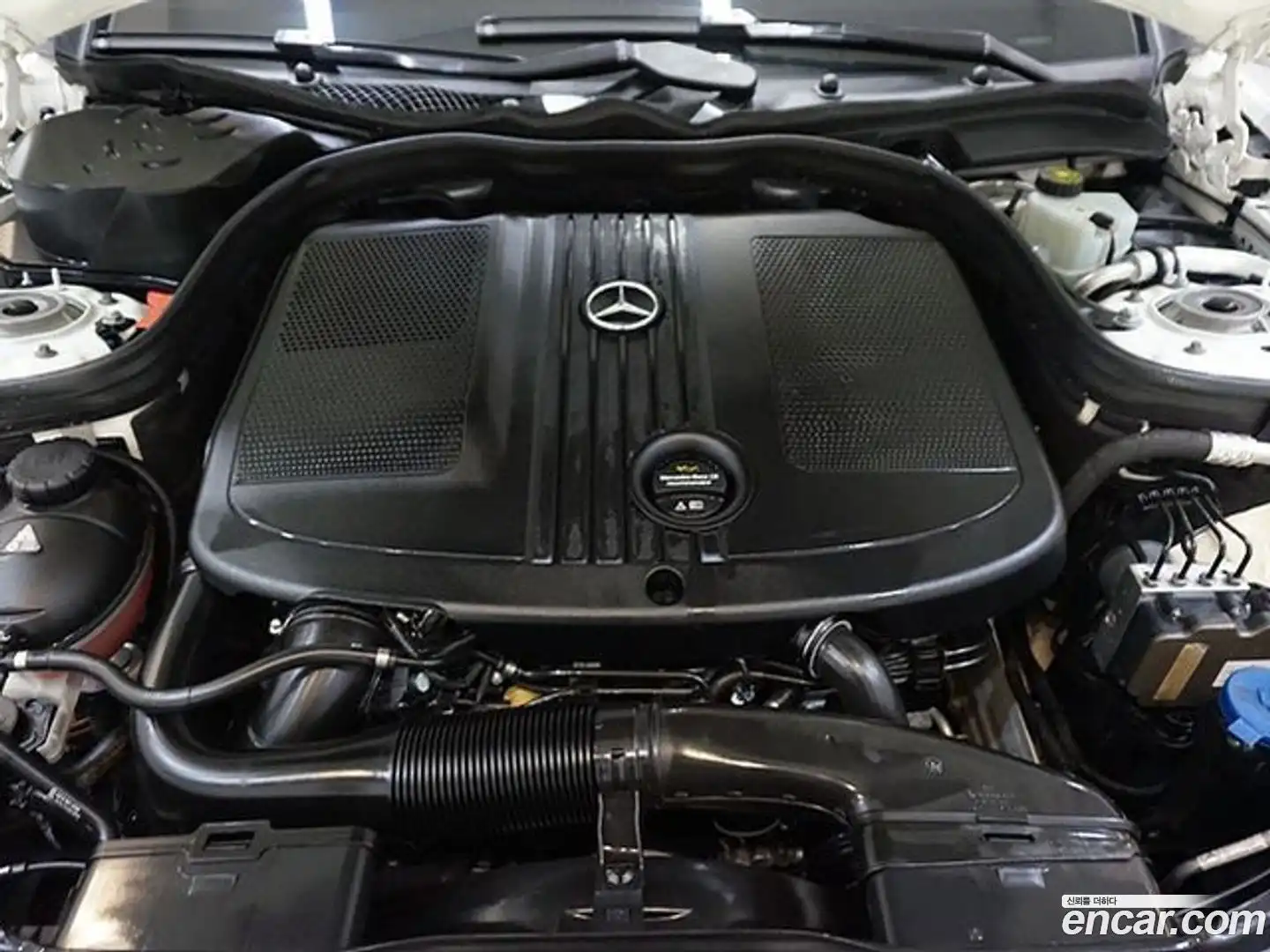 CLS-Class Mercedes-Benz 2017.2-OPTION-020