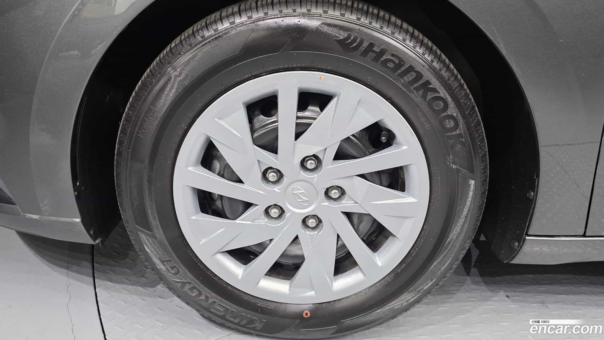 AVANTE Hyundai 2021.1-OUTER-005