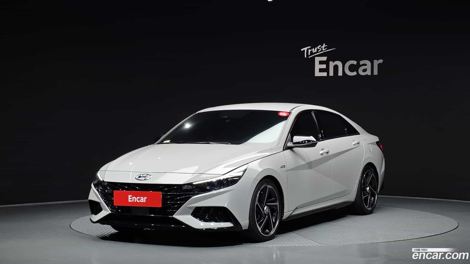 AVANTE Hyundai 2022.8-OUTER-001