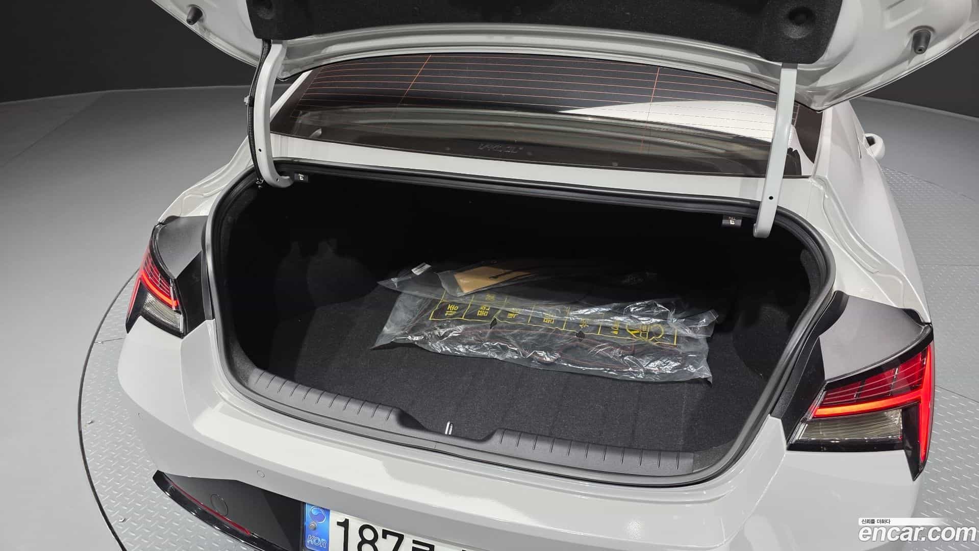AVANTE Hyundai 2022.8-OPTION-024
