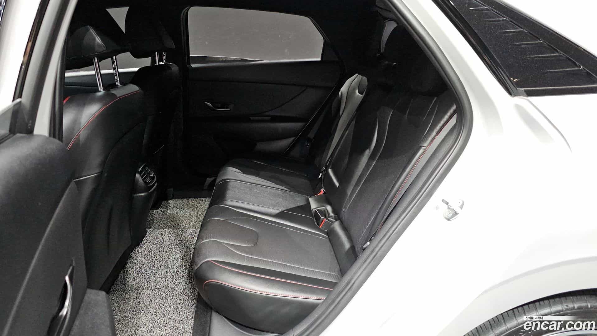 AVANTE Hyundai 2022.8-INNER-036