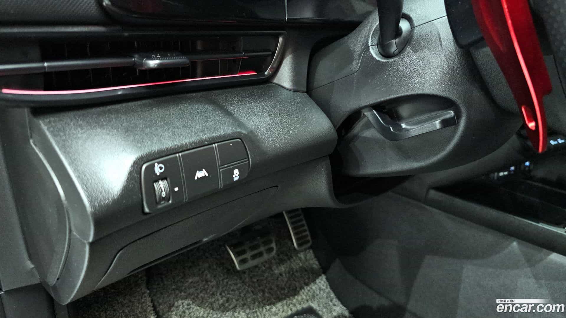 AVANTE Hyundai 2022.8-OPTION-040