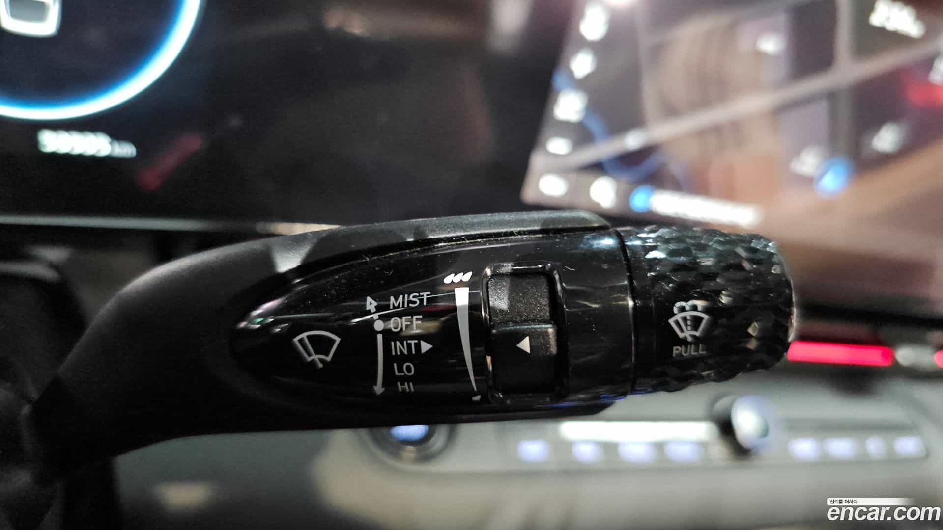 AVANTE Hyundai 2022.8-OPTION-041