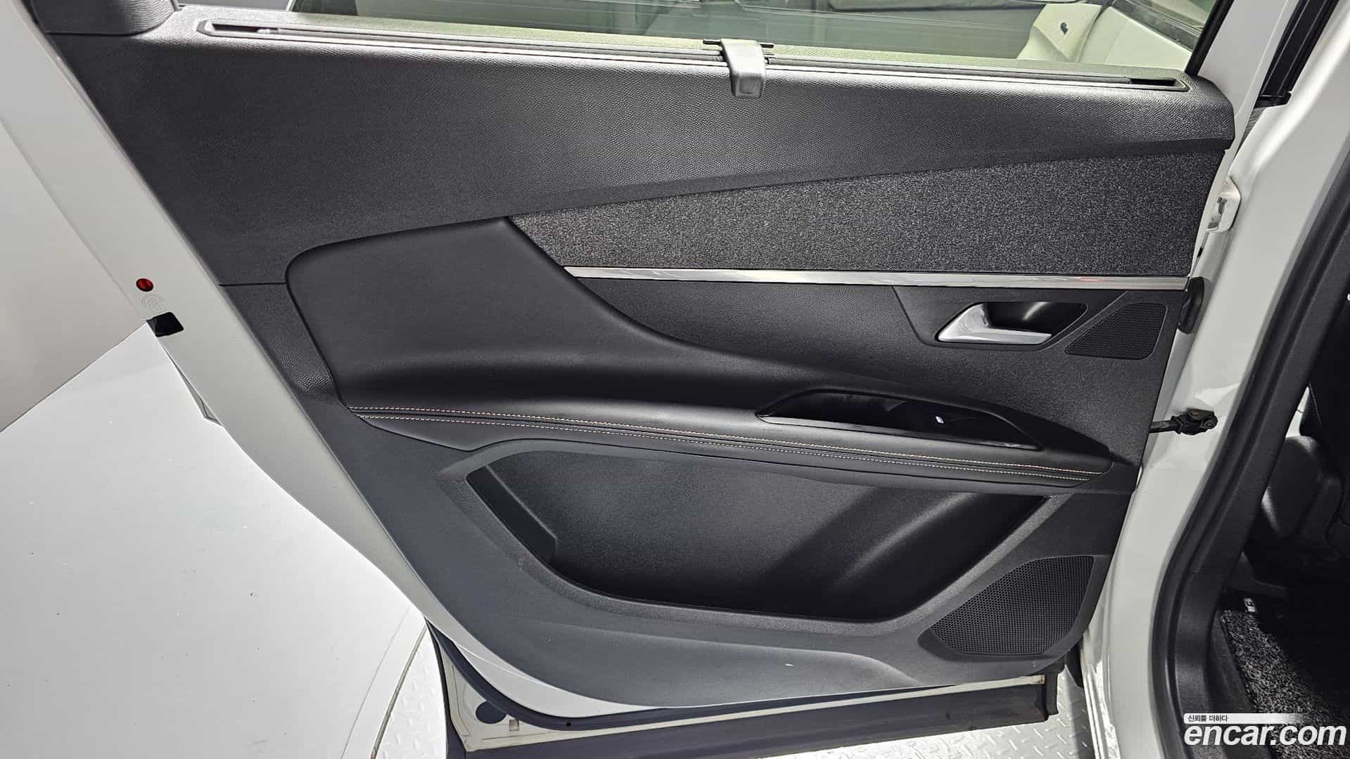 5008 Peugeot 2019.6-INNER-035
