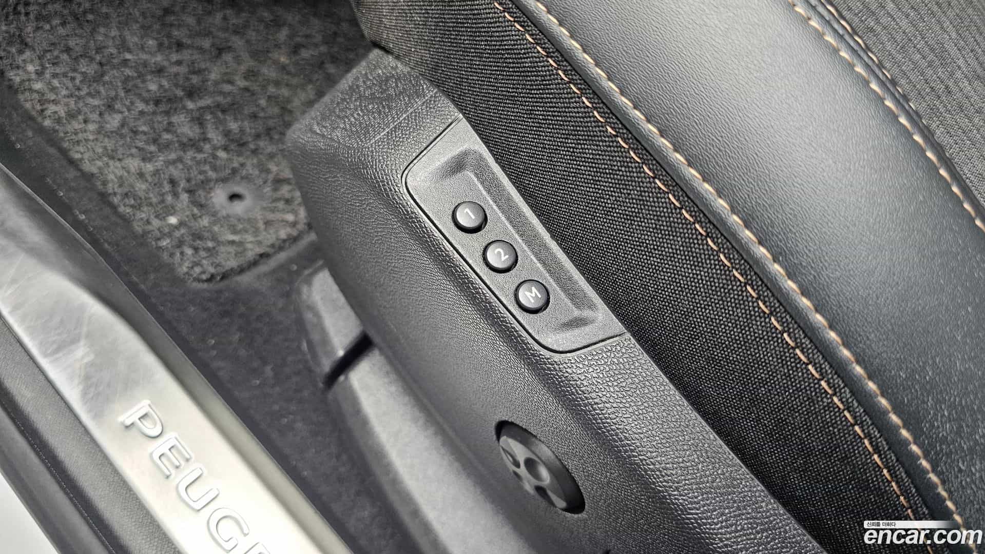 5008 Peugeot 2019.6-OPTION-046